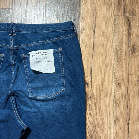 Good Legs Crop Mini Boot Jeans Women's Plus size 28-32 in Indigo New W/out Tags! - Picture 7 of 7